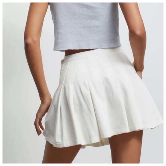 Urban Outfitters Katie Tennis Skirt - Picture 6 of 9